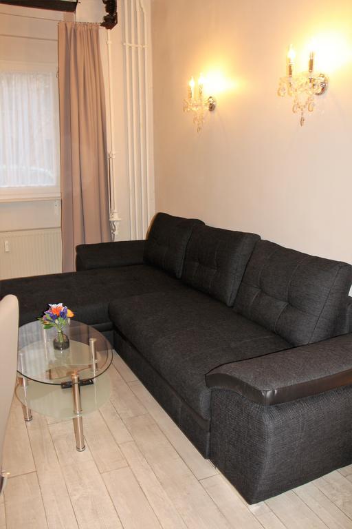 Apartamento Stars Essener Strasse Berlim