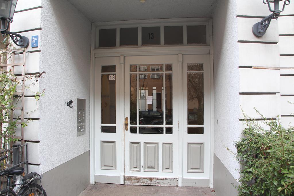 Appartamento Stars Essener Strasse Berlino