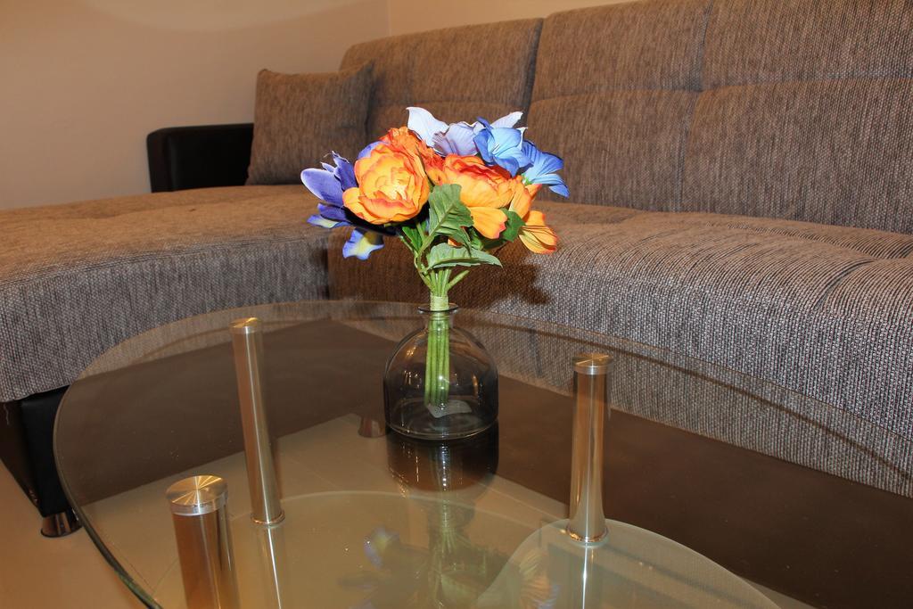 Stars Essener Strasse Appartamento